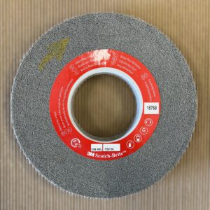 Koło sprasowane z włókniny ściernej DB-WL 200x25x76,2 mm 7S FIN - obrazek 1